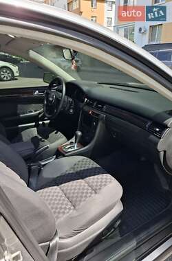 Универсал Audi A6 2004 в 