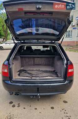 Универсал Audi A6 2004 в 
