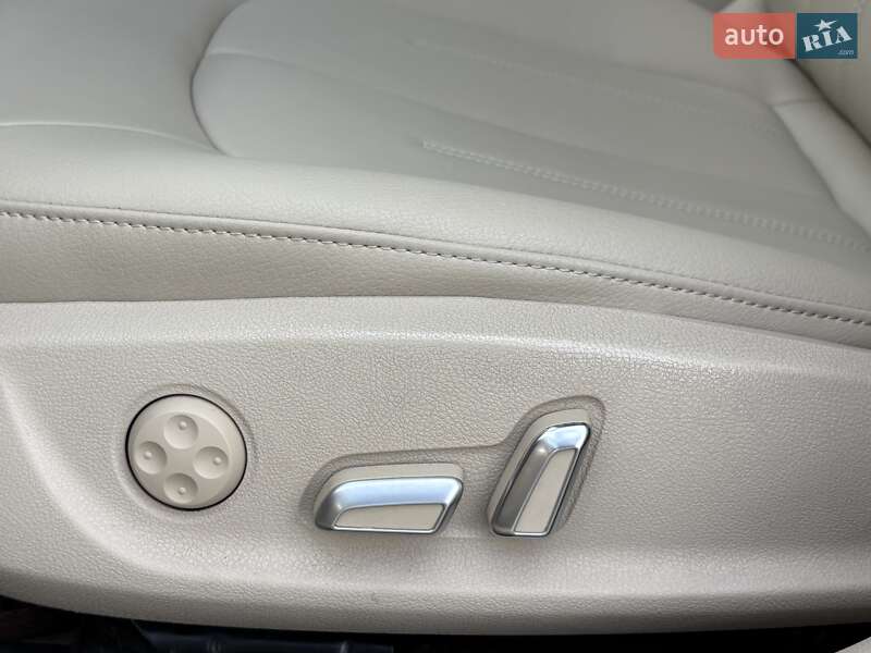 Седан Audi A6 2016 в Николаеве