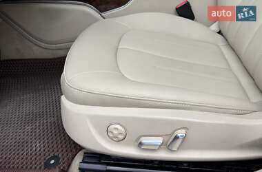 Седан Audi A6 2016 в 