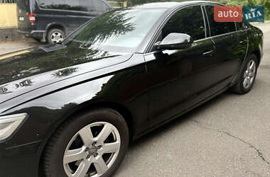 Седан Audi A6 2012 в 