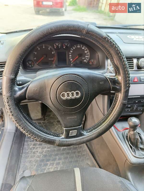 Седан Audi A6 2001 в Харькове
