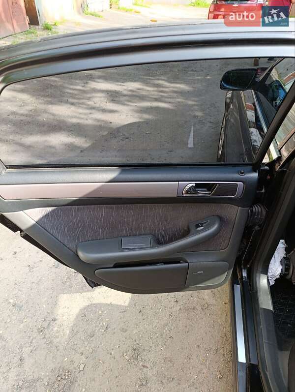 Седан Audi A6 2001 в Харькове