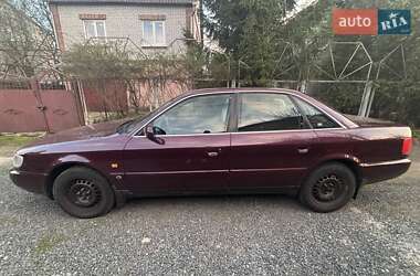 Седан Audi A6 1995 в 