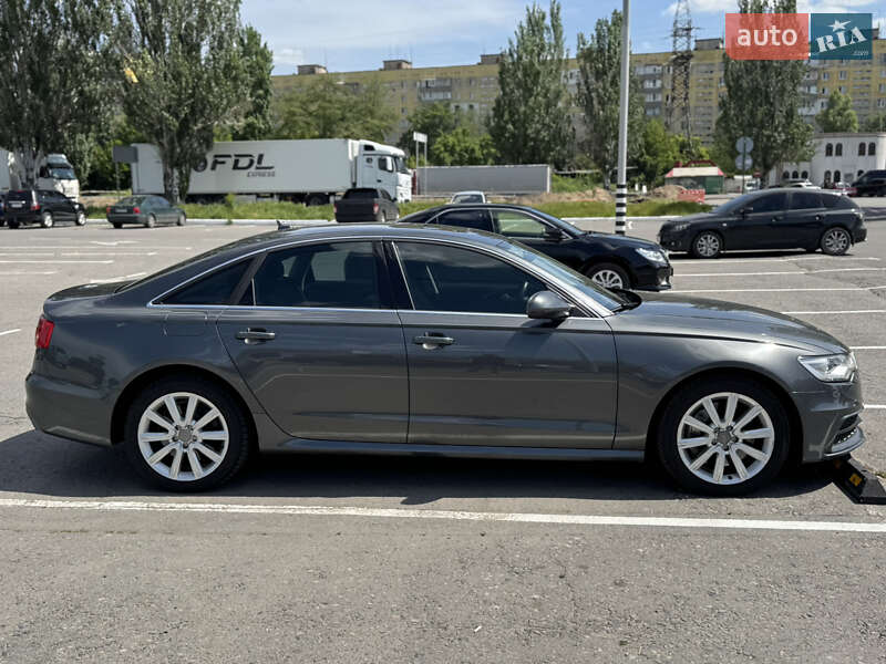 Седан Audi A6 2013 в Киеве
