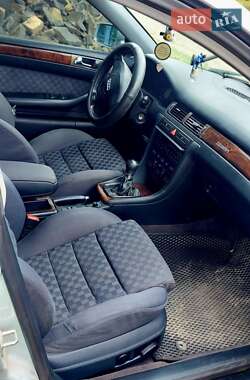 Седан Audi A6 1998 в 