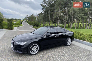Седан Audi A6 2015 в 