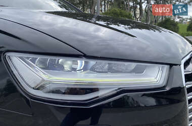 Седан Audi A6 2015 в 