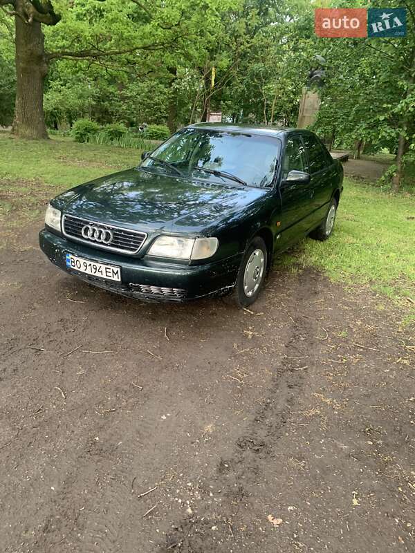 Седан Audi A6 1996 в 