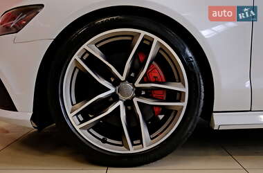 Седан Audi A6 2016 в 