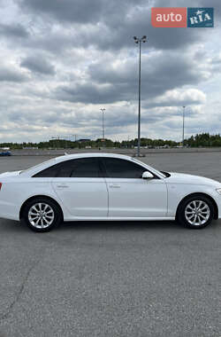 Седан Audi A6 2014 в 