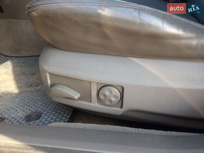 Седан Audi A6 2002 в Новояворовске фото 14 Седан Audi A6 2002 в Новояворовске