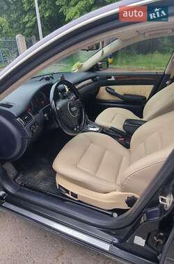 Универсал Audi A6 2002 в 