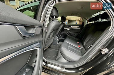 Седан Audi A6 2021 в 