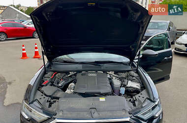 Седан Audi A6 2021 в 
