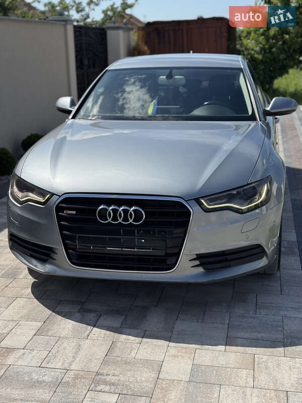 Седан Audi A6 2013 в Ужгороде