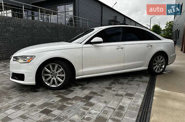 Седан Audi A6 2015 в 