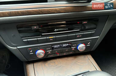 Седан Audi A6 2013 в 