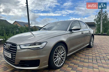 Седан Audi A6 2015 в 