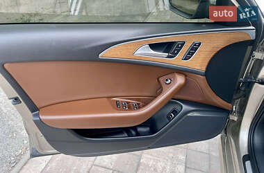 Седан Audi A6 2015 в 