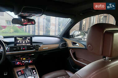 Седан Audi A6 2015 в 