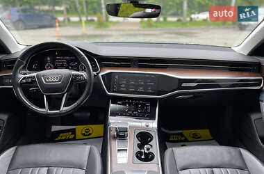Седан Audi A6 2020 в 