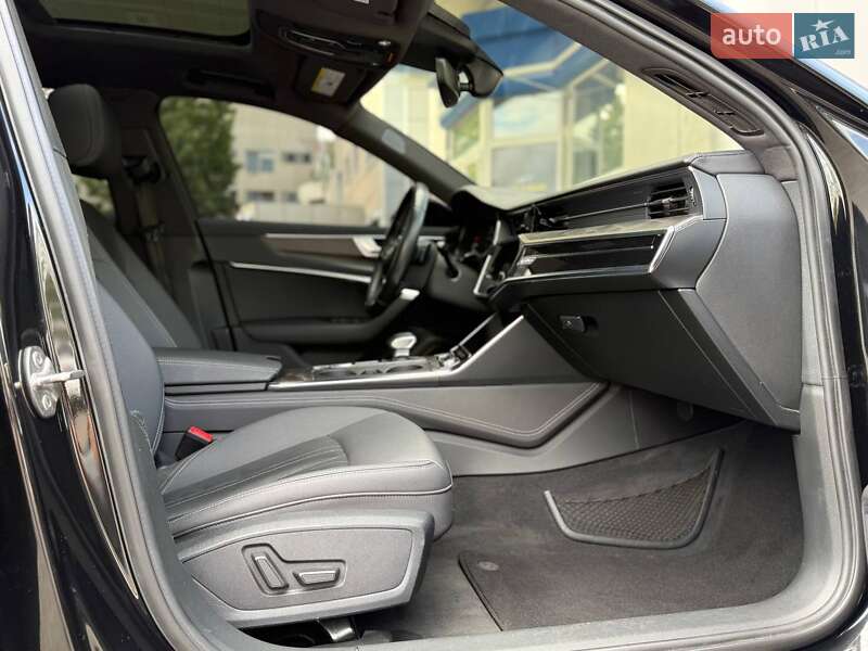 Седан Audi A6 2018 в Одессе