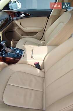 Седан Audi A6 2014 в 
