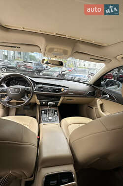Седан Audi A6 2012 в 