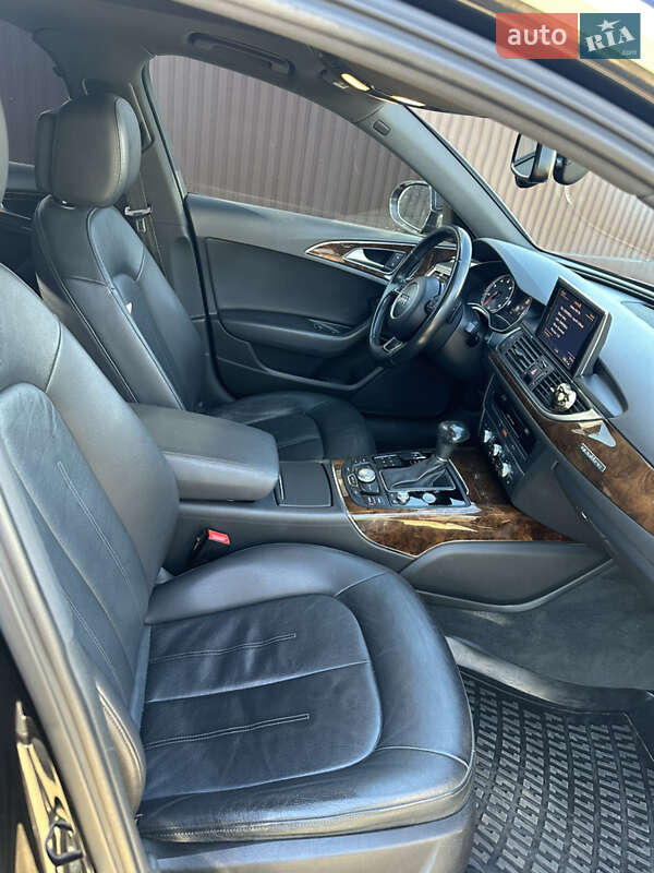 Седан Audi A6 2014 в Чернівцях