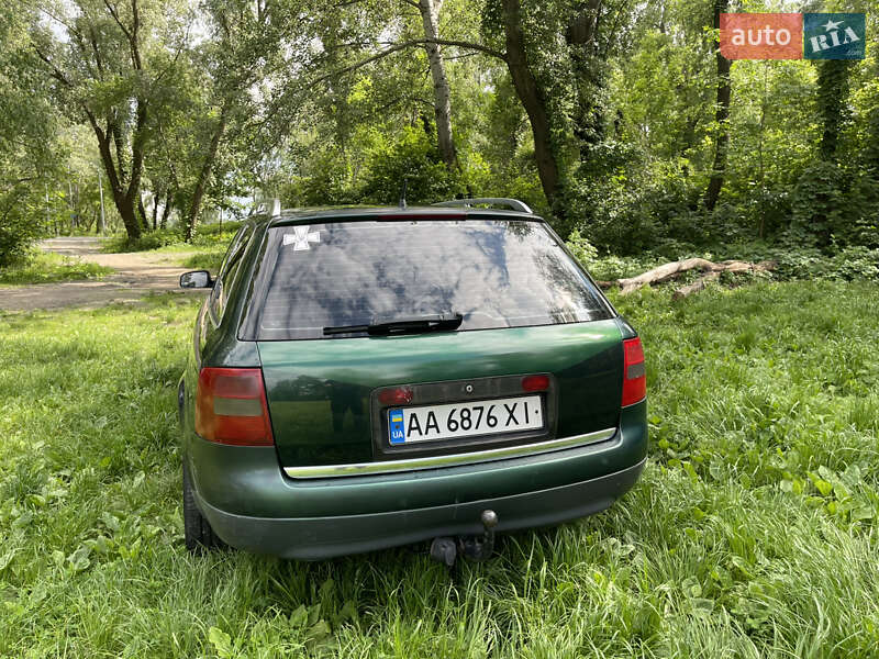 Универсал Audi A6 1998 в Киеве