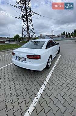 Седан Audi A6 2015 в 