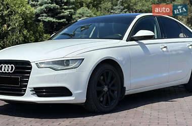 Седан Audi A6 2014 в 