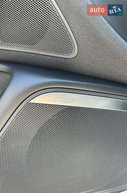 Седан Audi A6 2014 в 