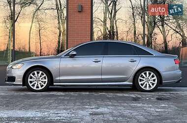 Седан Audi A6 2015 в 