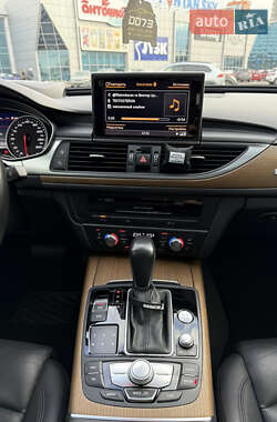 Седан Audi A6 2015 в 