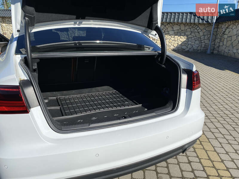 Седан Audi A6 2017 в Львове