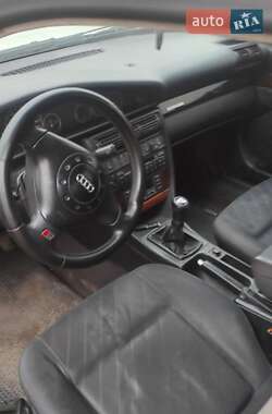 Седан Audi A6 1996 в 