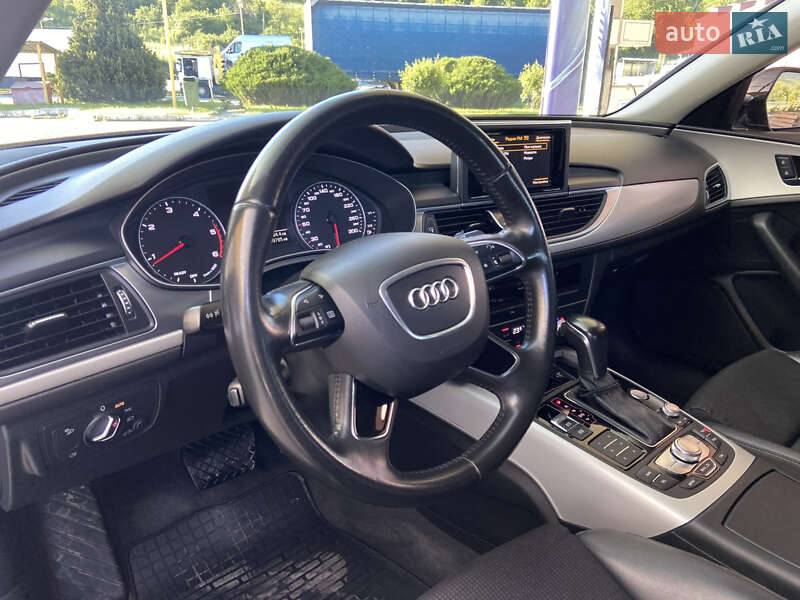 Седан Audi A6 2015 в Сваляве