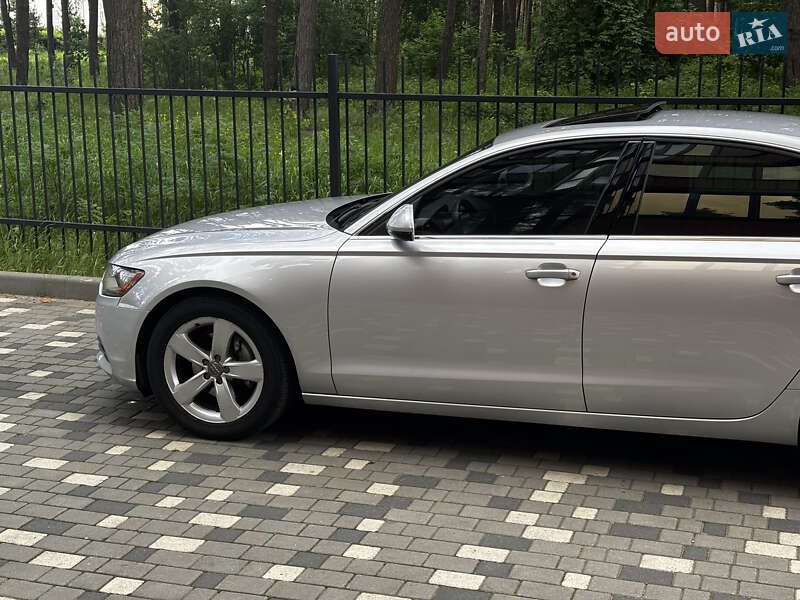 Седан Audi A6 2012 в Славуті