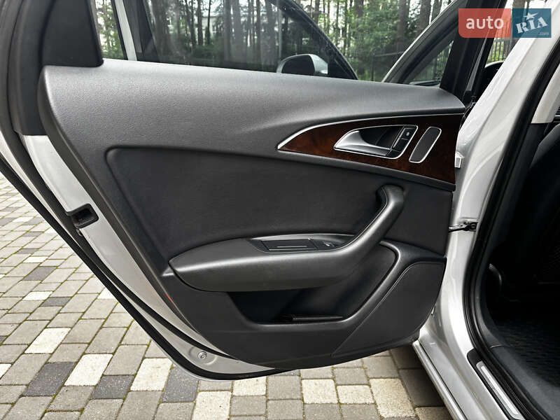 Седан Audi A6 2012 в Славуті