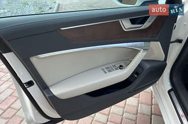 Седан Audi A6 2021 в 