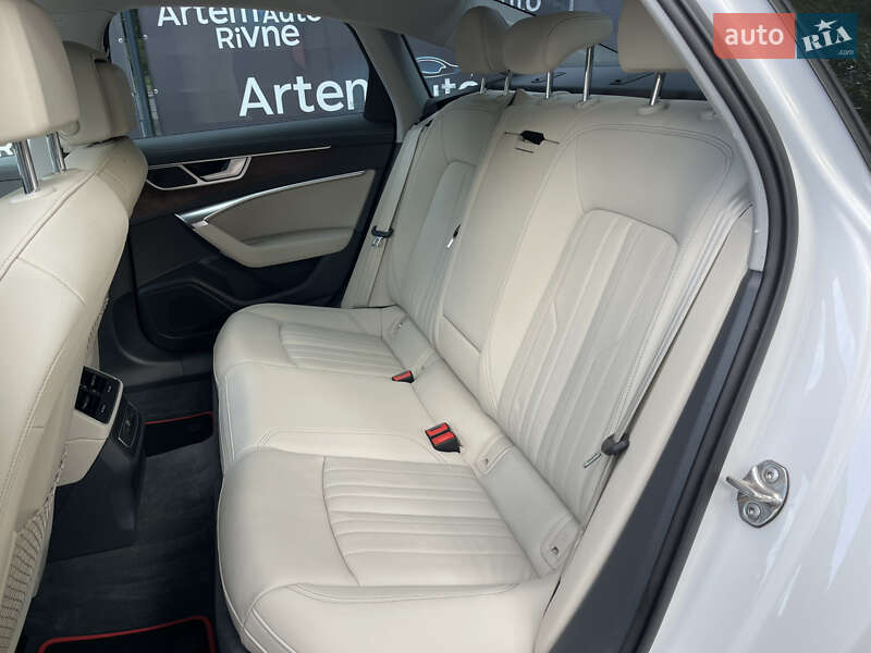 Седан Audi A6 2021 в Ровно