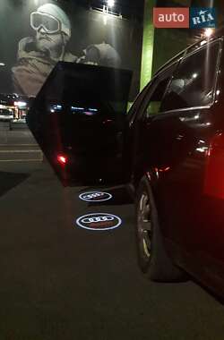 Универсал Audi A6 1998 в 