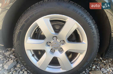 Седан Audi A6 2011 в 