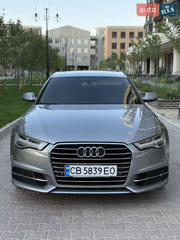 Седан Audi A6 2013 в 