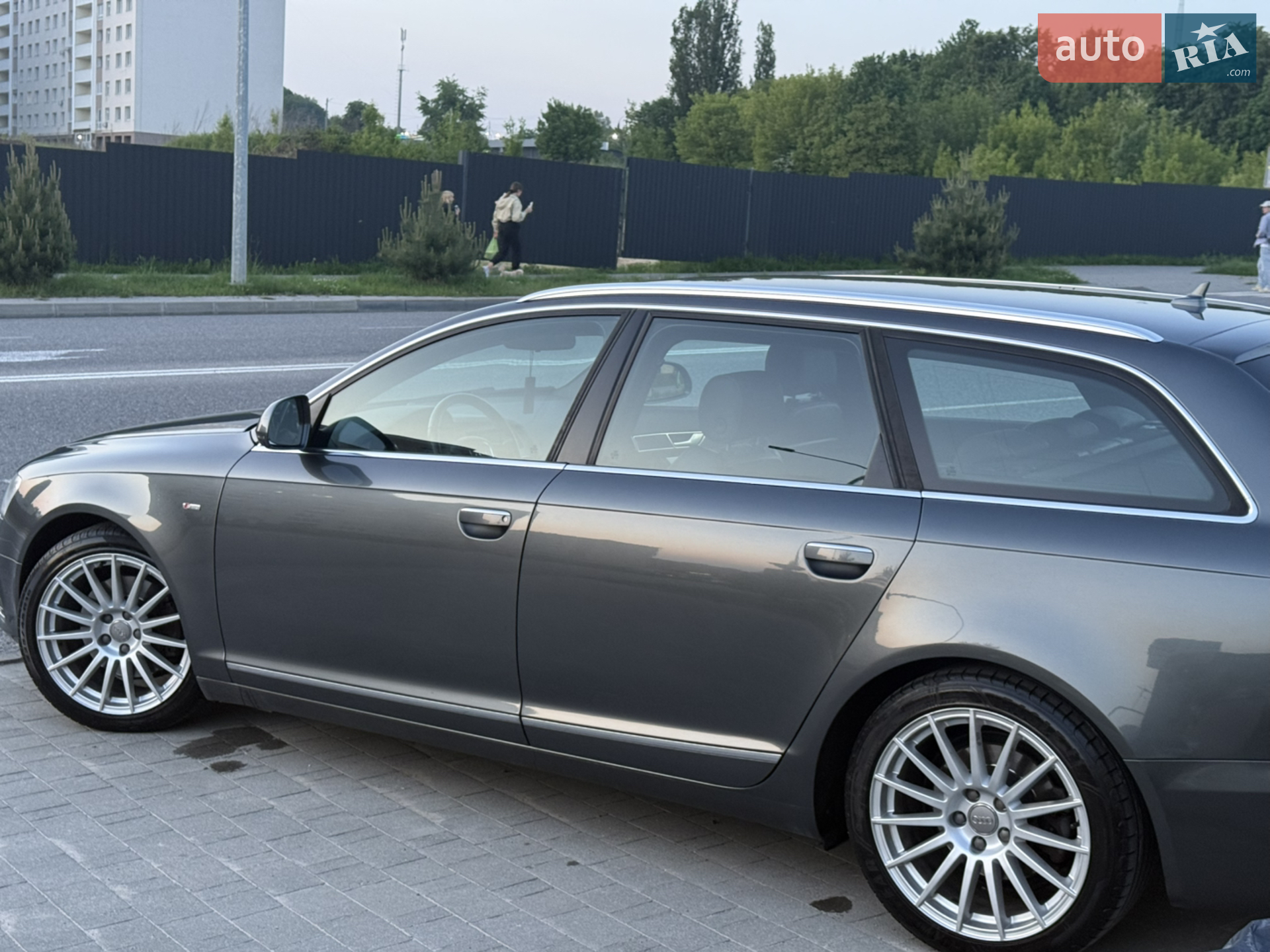 2010 Audi A6 - мініатюра 5