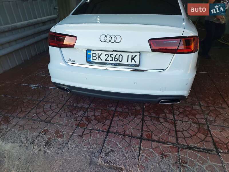 Седан Audi A6 2016 в Сумах