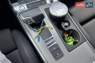 Универсал Audi A6 2019 в 