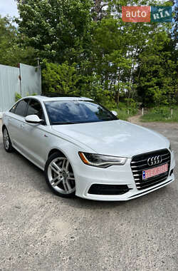 Седан Audi A6 2014 в 
